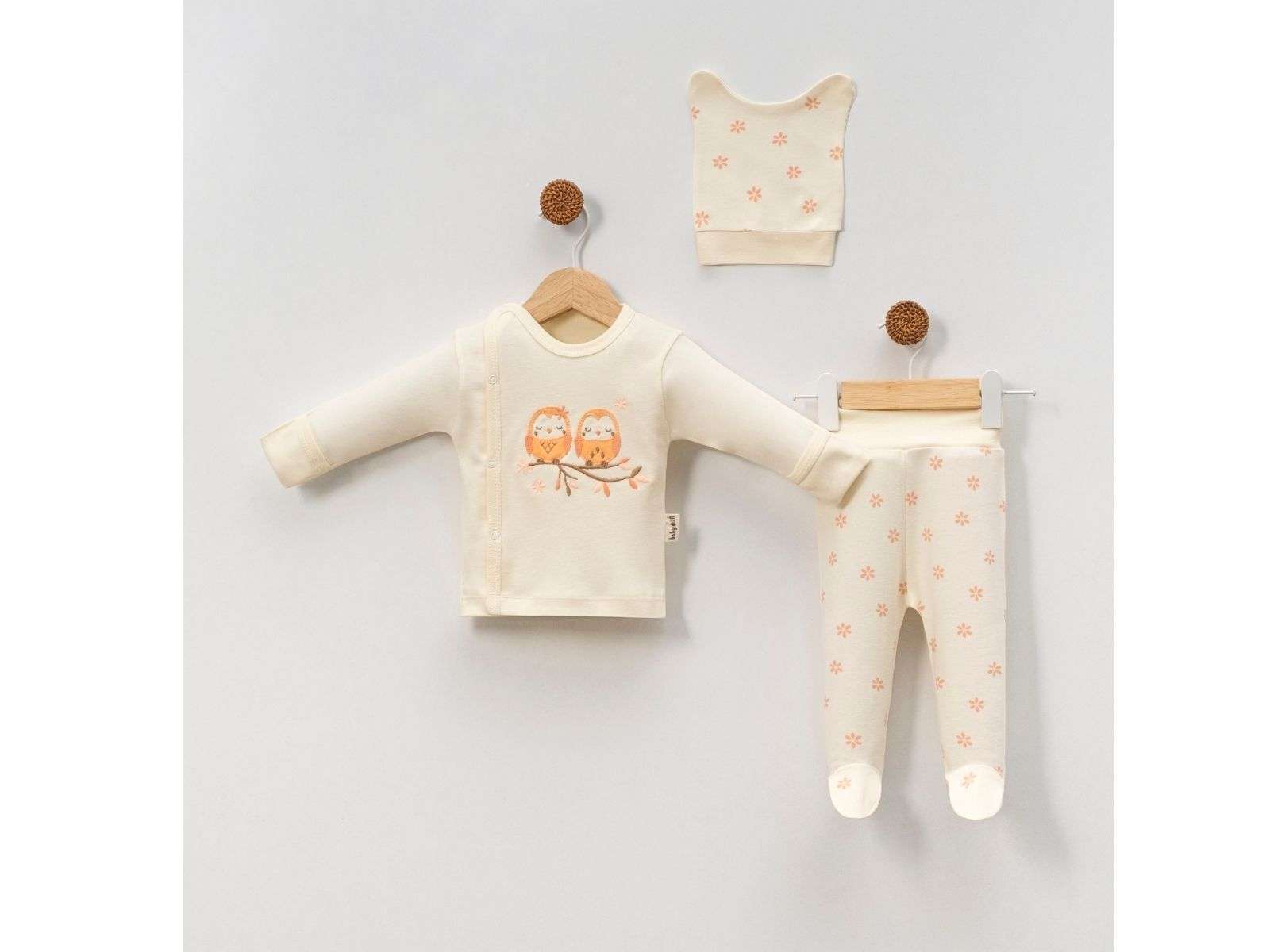 Set me 3 pjese per bebe me figura te qendisura